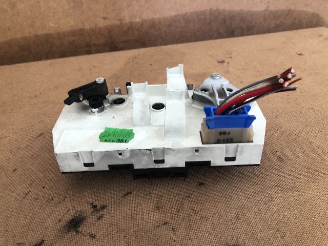 bontott PEUGEOT 206 Fűtéskapcsoló (manuális klímás)