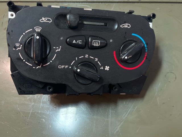 bontott PEUGEOT 206 Fűtéskapcsoló (manuális klímás)