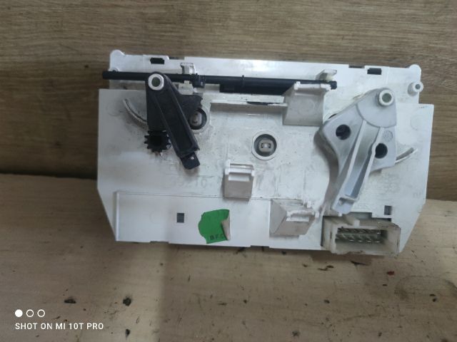 bontott PEUGEOT 206 Fűtéskapcsoló (manuális klímás)