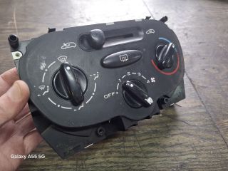 bontott PEUGEOT 206 Fűtéskapcsoló (Nem klímás)