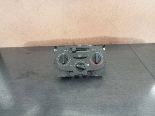 bontott PEUGEOT 206 Fűtéskapcsoló (Nem klímás)