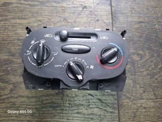 bontott PEUGEOT 206 Fűtéskapcsoló (Nem klímás)