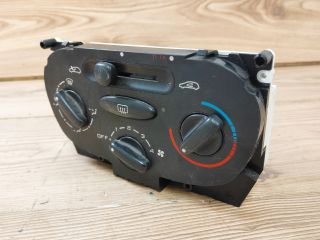 bontott PEUGEOT 206 Fűtéskapcsoló (Nem klímás)