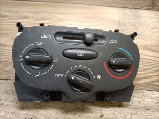 bontott PEUGEOT 206 Fűtéskapcsoló (Nem klímás)