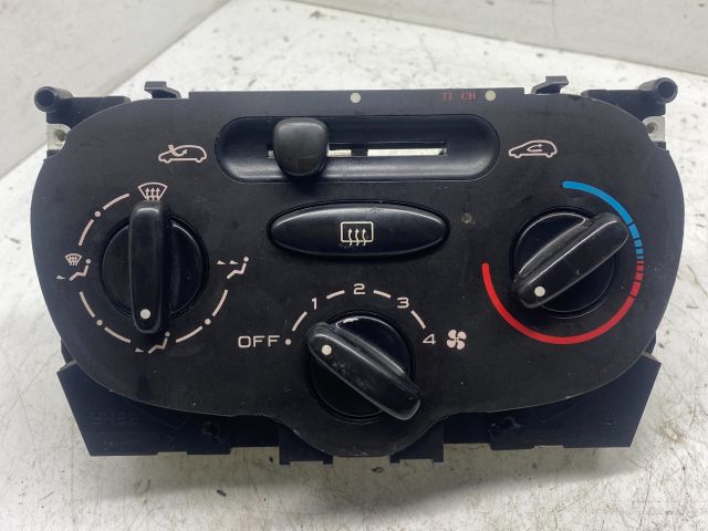 bontott PEUGEOT 206 Fűtéskapcsoló