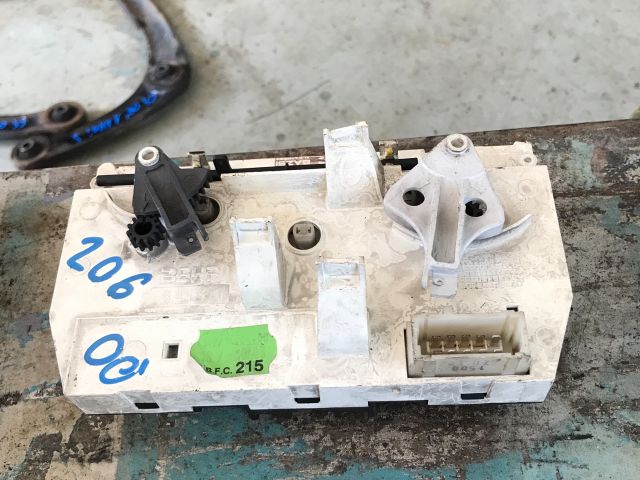 bontott PEUGEOT 206 Fűtéskapcsoló