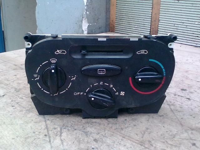 bontott PEUGEOT 206 Fűtéskapcsoló