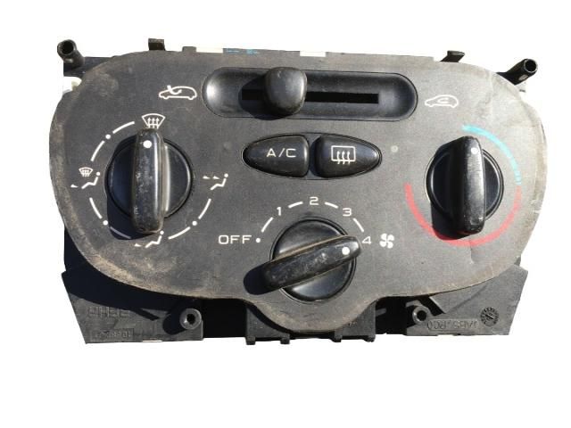 bontott PEUGEOT 206 Fűtéskapcsoló