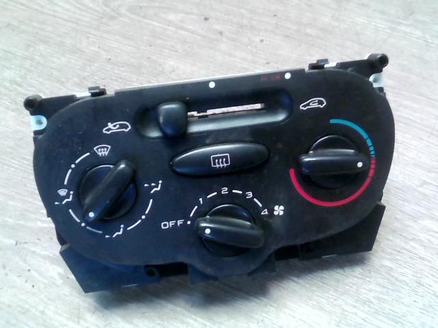 bontott PEUGEOT 206 Fűtéskapcsoló