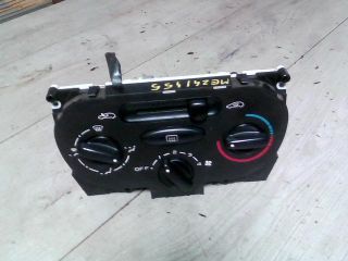 bontott PEUGEOT 206 Fűtéskapcsoló