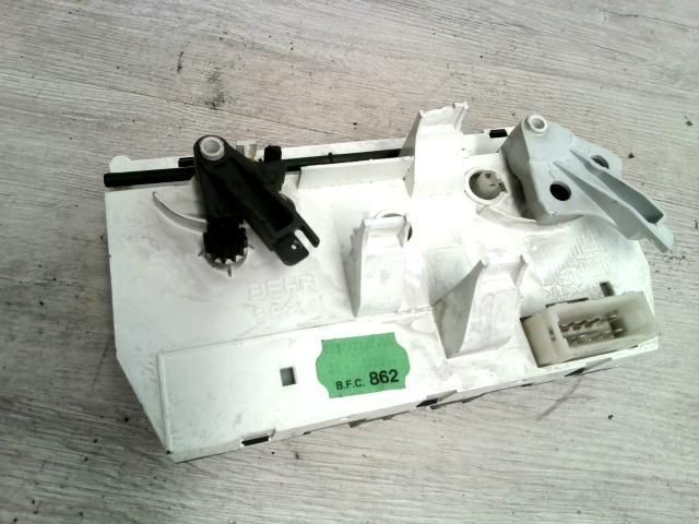 bontott PEUGEOT 206 Fűtéskapcsoló
