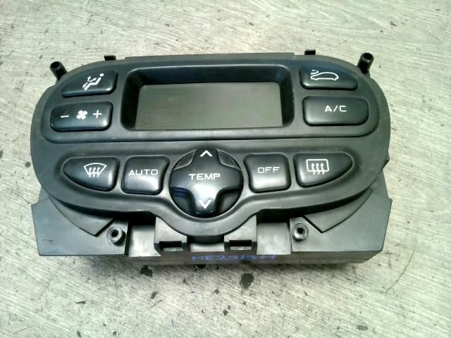 bontott PEUGEOT 206 Fűtéskapcsoló