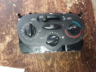 bontott PEUGEOT 206 Fűtéskapcsoló