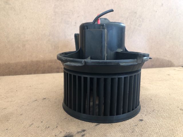 bontott PEUGEOT 206 Fűtőmotor (Klímás)