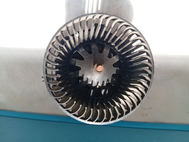 bontott PEUGEOT 206 Fűtőmotor (Klímás)