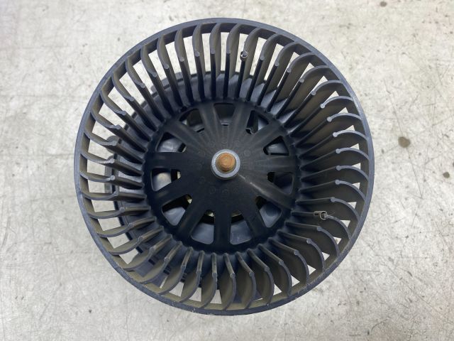 bontott PEUGEOT 206 Fűtőmotor (Nem klímás)