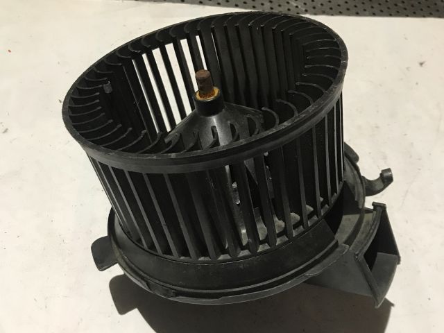 bontott PEUGEOT 206 Fűtőmotor (Nem klímás)