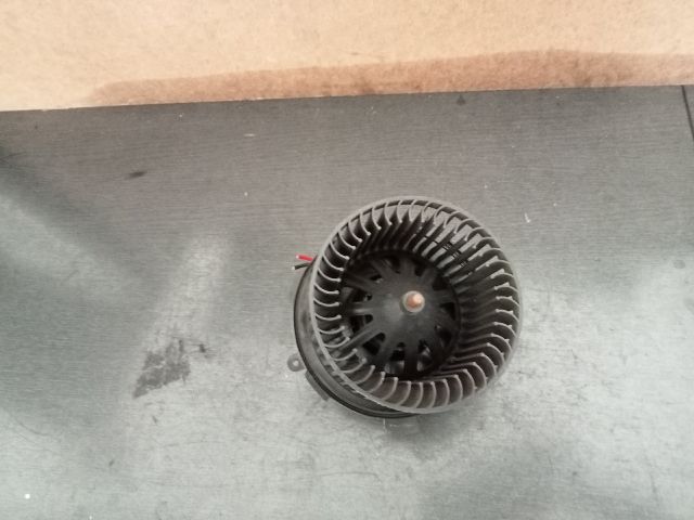 bontott PEUGEOT 206 Fűtőmotor (Nem klímás)