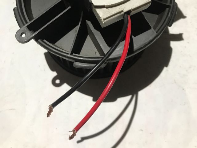 bontott PEUGEOT 206 Fűtőmotor (Nem klímás)