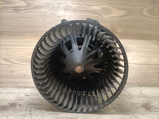 bontott PEUGEOT 206 Fűtőmotor (Nem klímás)