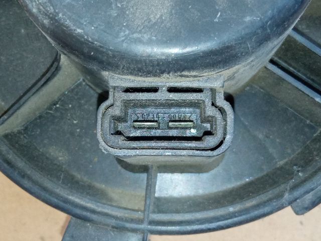 bontott PEUGEOT 206 Fűtőmotor (Nem klímás)