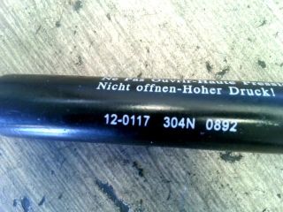 bontott PEUGEOT 206 Gázrugós Kitámasztó Teleszkóp Csomagtérajtó (Pozíciófüggetlen)