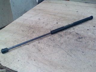 bontott PEUGEOT 206 Gázrugós Kitámasztó Teleszkóp Csomagtérajtó (Pozíciófüggetlen)