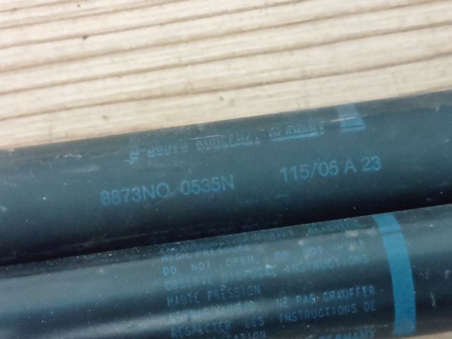 bontott PEUGEOT 206 Gázrugós Kitámasztó Teleszkóp Pár Csomagtérajtó