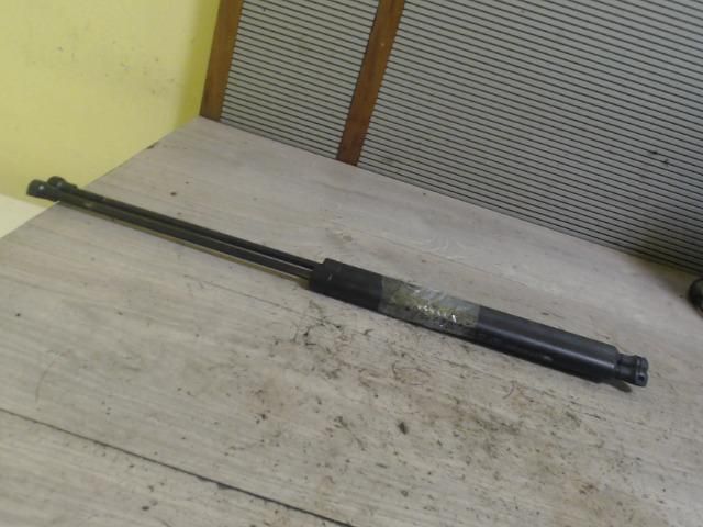 bontott PEUGEOT 206 Gázrugós Kitámasztó Teleszkóp Pár Csomagtérajtó