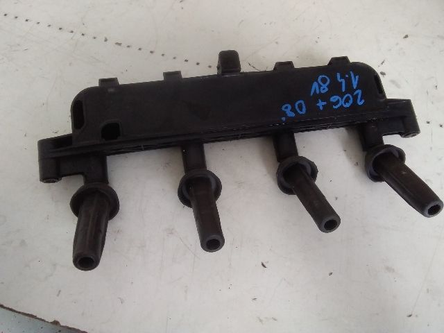 bontott PEUGEOT 206 Gyújtótrafó Szett