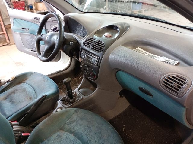 bontott PEUGEOT 206 Hátsó Ablaktekerő Kar