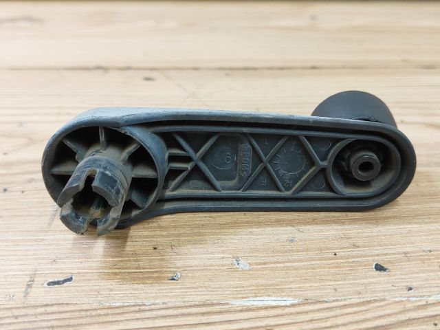 bontott PEUGEOT 206 Hátsó Ablaktekerő Kar