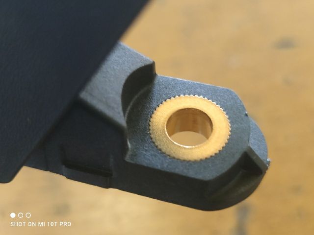 bontott PEUGEOT 206 Hátsó Ablaktörlő Kar