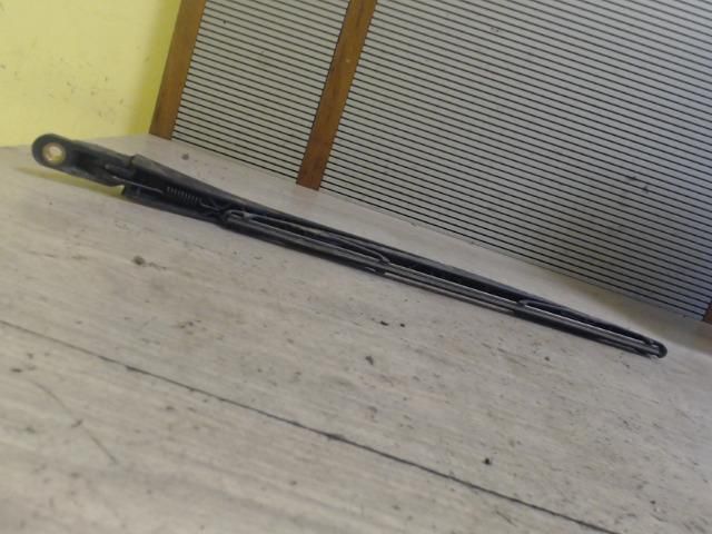 bontott PEUGEOT 206 Hátsó Ablaktörlő Kar