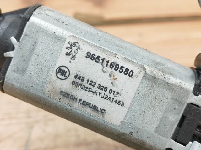 bontott PEUGEOT 206 Hátsó Ablaktörlő Motor