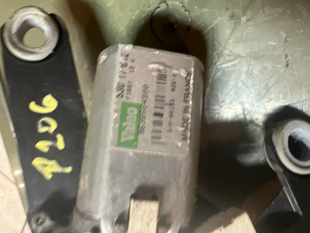 bontott PEUGEOT 206 Hátsó Ablaktörlő Motor