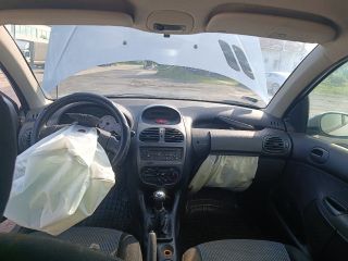 bontott PEUGEOT 206 Hátsó középső Biztonsági Öv Csat