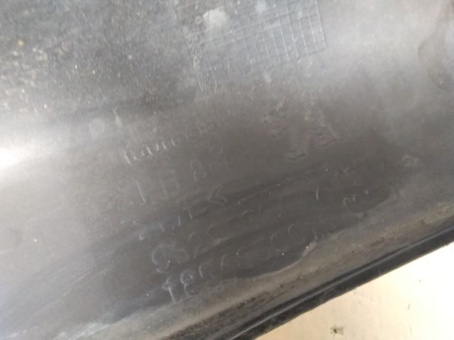 bontott PEUGEOT 206 Hátsó Lökhárító Díszléc