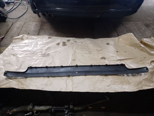 bontott PEUGEOT 206 Hátsó Lökhárító Díszléc