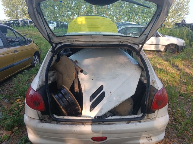 bontott PEUGEOT 206 Hátsó Lökhárító Merevítő (Fém)