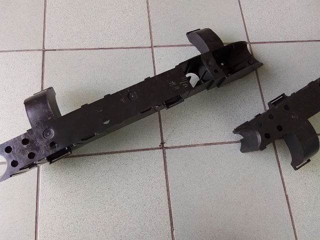 bontott PEUGEOT 206 Hátsó Lökhárító Merevítő (Fém)