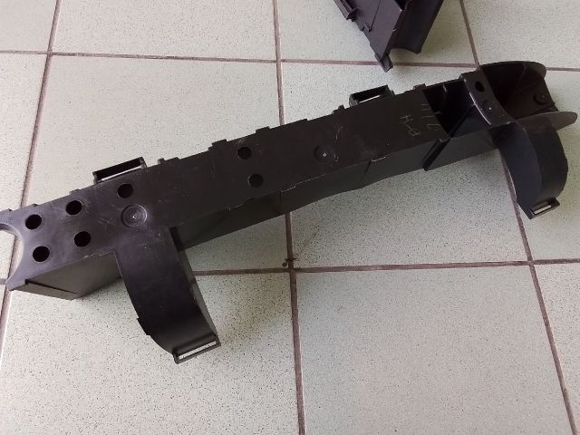 bontott PEUGEOT 206 Hátsó Lökhárító Merevítő (Fém)