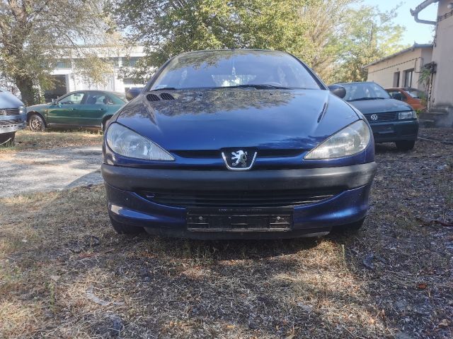 bontott PEUGEOT 206 Hátsó Lökhárító (Részeivel)