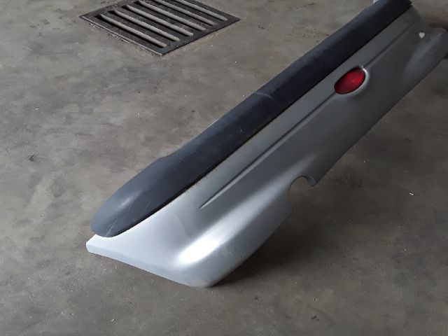 bontott PEUGEOT 206 Hátsó Lökhárító (Üresen)