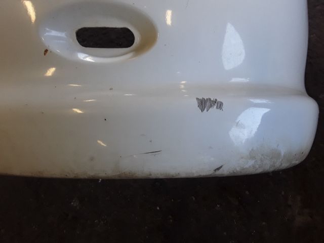 bontott PEUGEOT 206 Hátsó Lökhárító (Üresen)