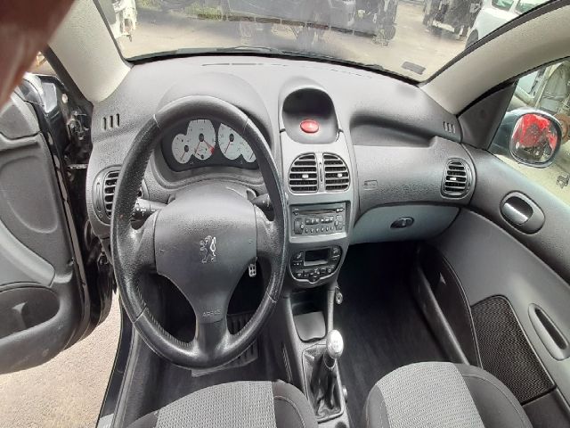 bontott PEUGEOT 206 Hátsó Ülés Szett