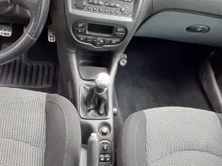 bontott PEUGEOT 206 Hátsó Ülés Szett