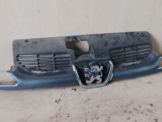 bontott PEUGEOT 206 Hűtőrács