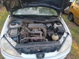 bontott PEUGEOT 206 Hűtőrács