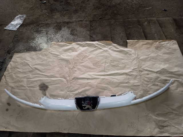 bontott PEUGEOT 206 Hűtőrács